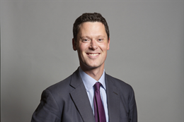 3:2 portrait of Alex Chalk