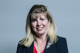 3:2 portrait of Maria Caulfield