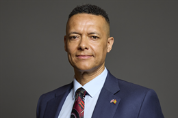 3:2 portrait of Clive Lewis