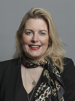 3:4 portrait of Mims Davies