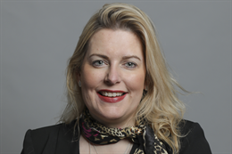 3:2 portrait of Mims Davies