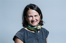 3:2 portrait of Catherine West
