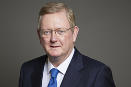 3:2 portrait of Lord Caine
