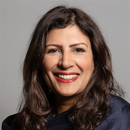1:1 portrait of Preet Kaur Gill