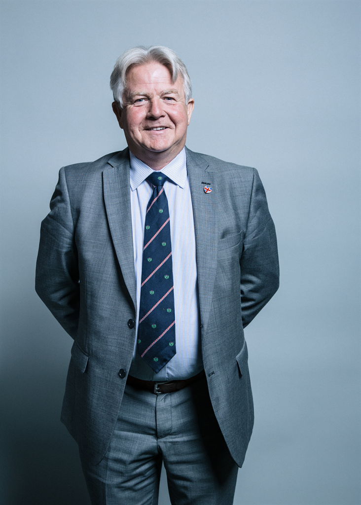 Full sized portrait of Bill Grant