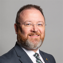 1:1 portrait of David Duguid