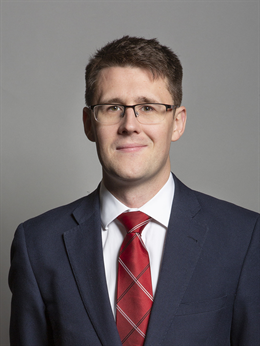 3:4 portrait of David Linden