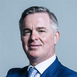 1:1 portrait of Colin Clark