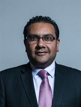 3:4 portrait of Faisal Rashid