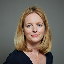 1:1 portrait of Baroness Wyld