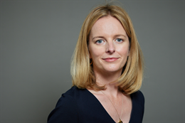 3:2 portrait of Baroness Wyld