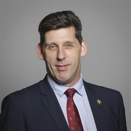 1:1 portrait of Lord Duncan of Springbank
