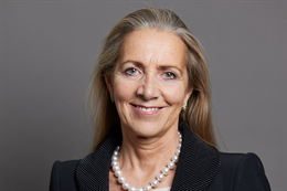 3:2 portrait of Baroness Fairhead