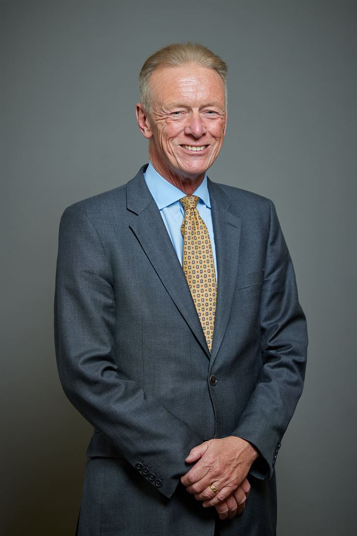 Full sized portrait of Lord Hogan-Howe