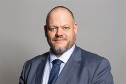 3:2 portrait of Mark Jenkinson