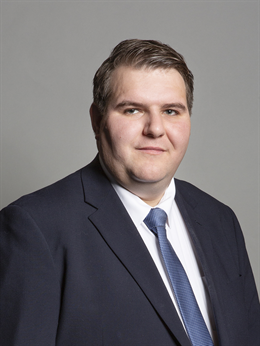 3:4 portrait of Dr Jamie Wallis