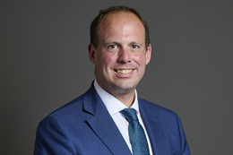 3:2 portrait of Greg Smith