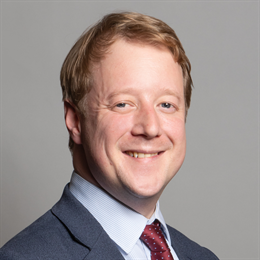 1:1 portrait of Paul Bristow