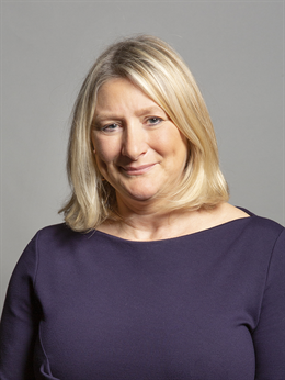 3:4 portrait of Suzanne Webb