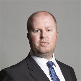 1:1 portrait of Mr Rob Roberts