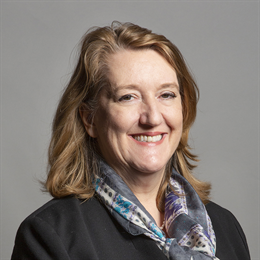 1:1 portrait of Miss Sarah Dines