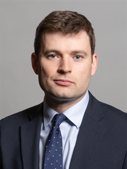 3:4 portrait of Robert Largan