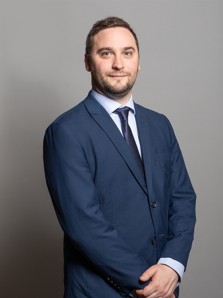 Full sized portrait of Christian Wakeford