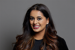 3:2 portrait of Ms Anum Qaisar