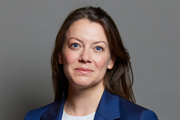 3:2 portrait of Sarah Green