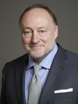3:4 portrait of Lord Roberts of Belgravia