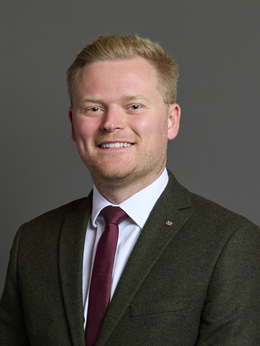3:4 portrait of Josh Newbury