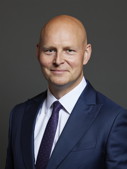 3:4 portrait of Max Wilkinson
