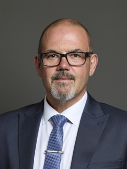 3:4 portrait of Mr Paul Foster