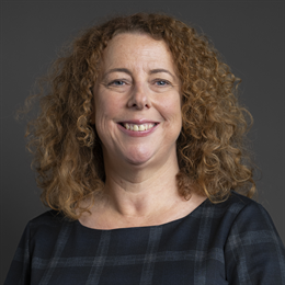 1:1 portrait of Gill German