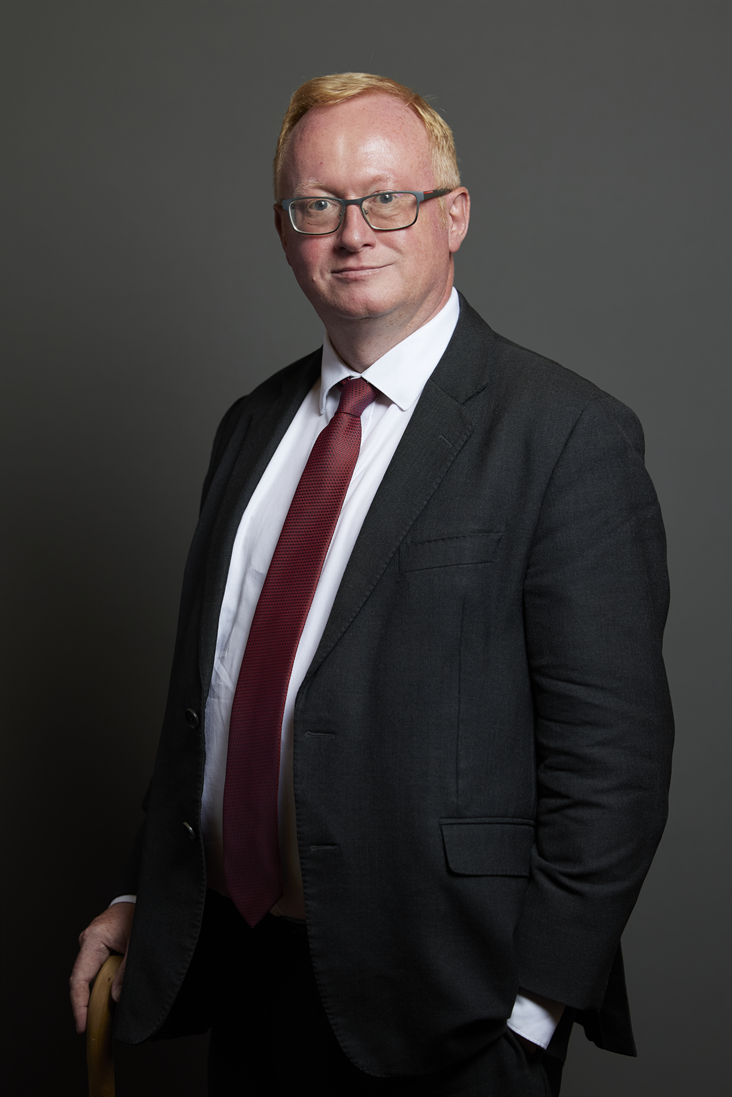 Full sized portrait of Luke Akehurst