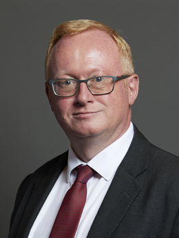 3:4 portrait of Luke Akehurst