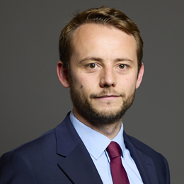 Official portrait for Chris Curtis - MPs and Lords - UK Parliament