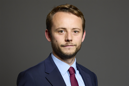 Official portrait for Chris Curtis - MPs and Lords - UK Parliament