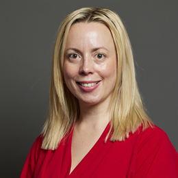 1:1 portrait of Sarah Hall