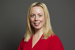 3:2 portrait of Sarah Hall