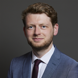 1:1 portrait of Mr Connor Rand