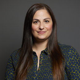 1:1 portrait of Nesil Caliskan