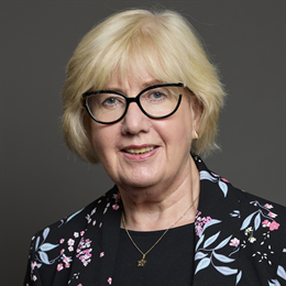 1:1 portrait of Patricia Ferguson
