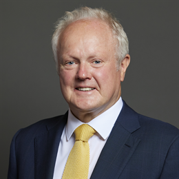 1:1 portrait of Clive Jones