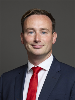 3:4 portrait of Tom Hayes