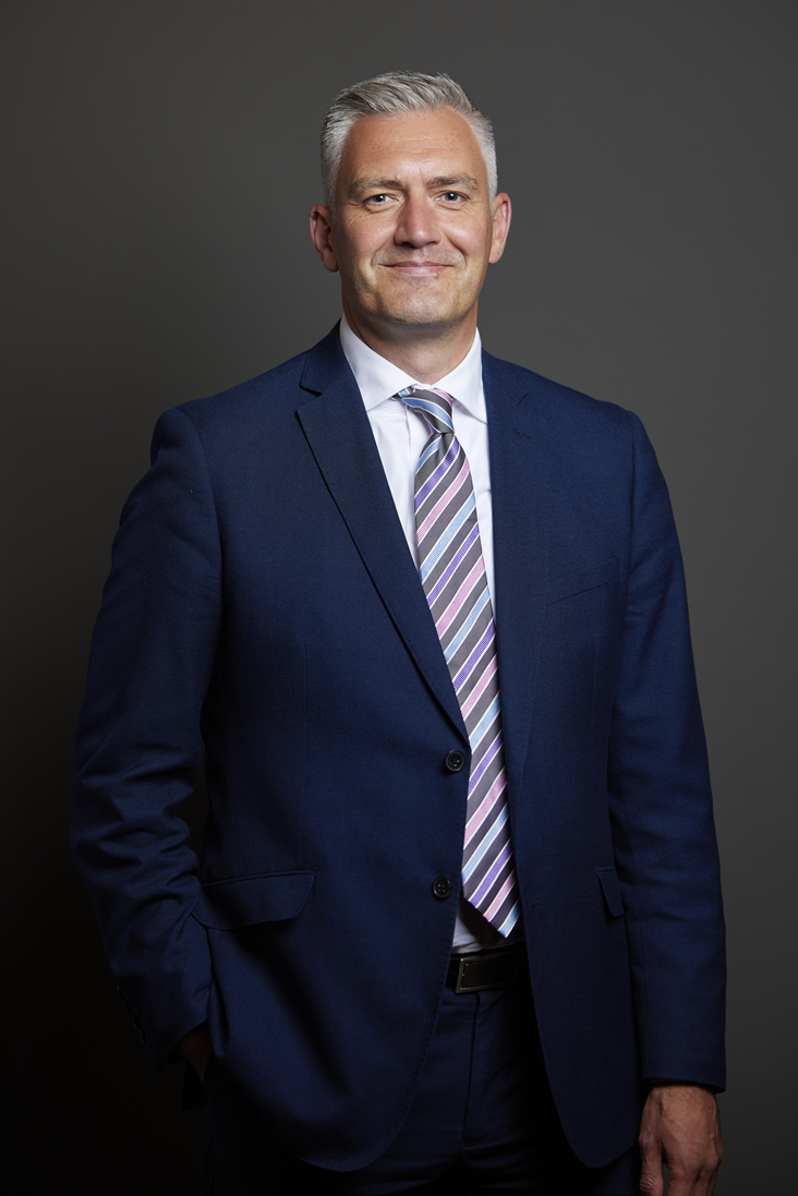 Full sized portrait of David Smith