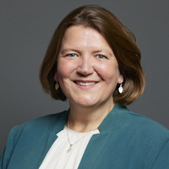 Portrait of the MP Ellie Chowns