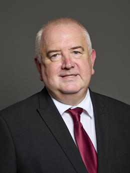 3:4 portrait of Martin Rhodes