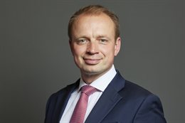 3:2 portrait of Darren Paffey