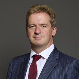 1:1 portrait of Graeme Downie